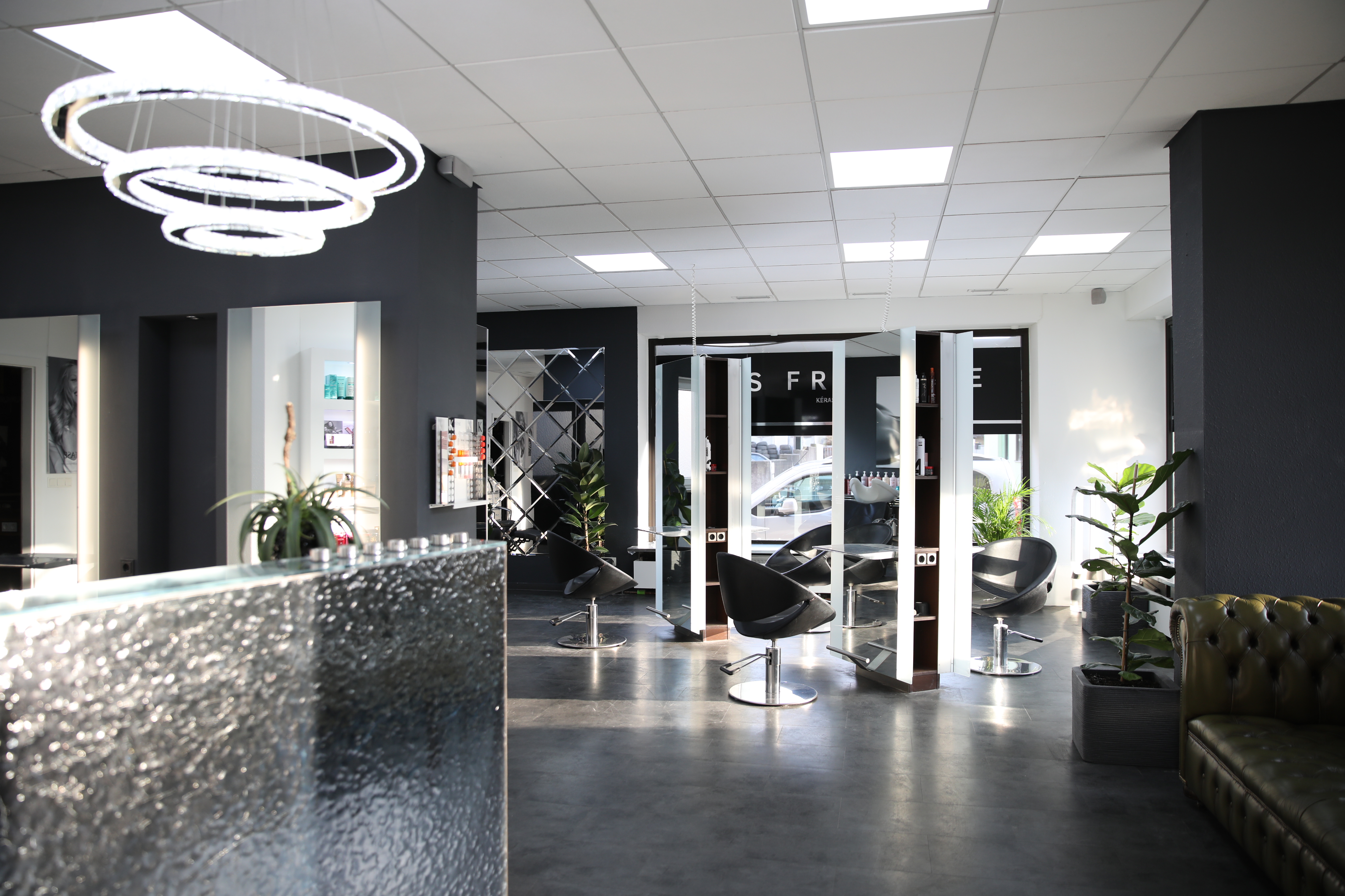 Premium Pflegeprodukte bei MOS Friseure